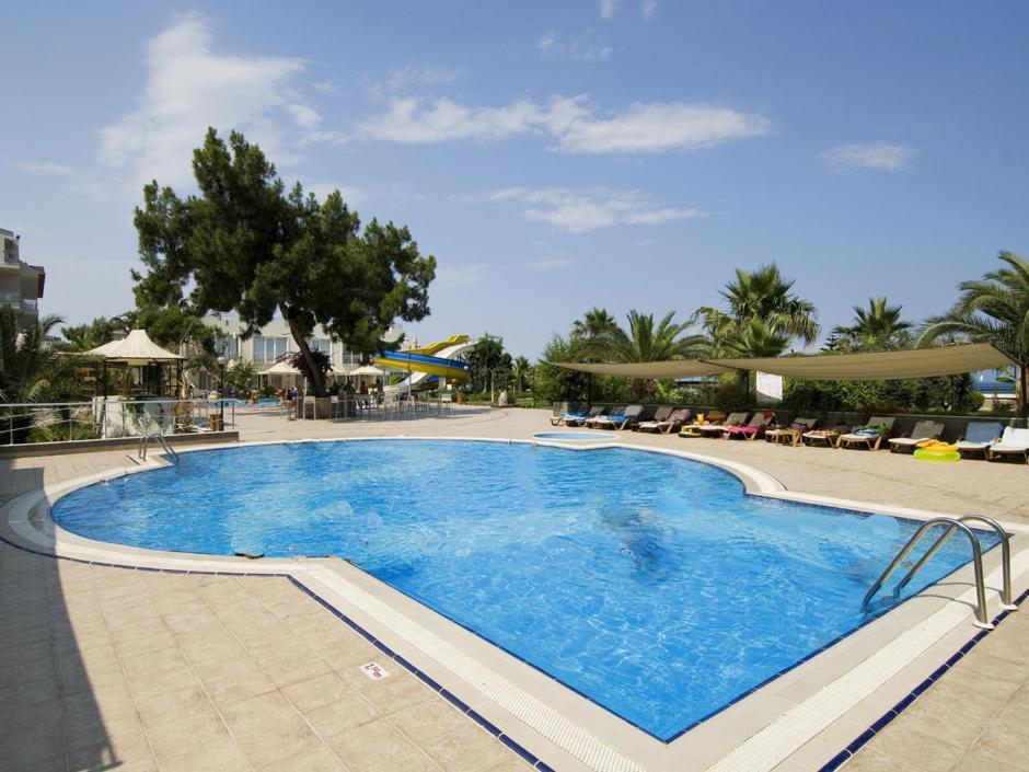 Club Marakesh Beach Hotel Beldibi  Bagian luar foto
